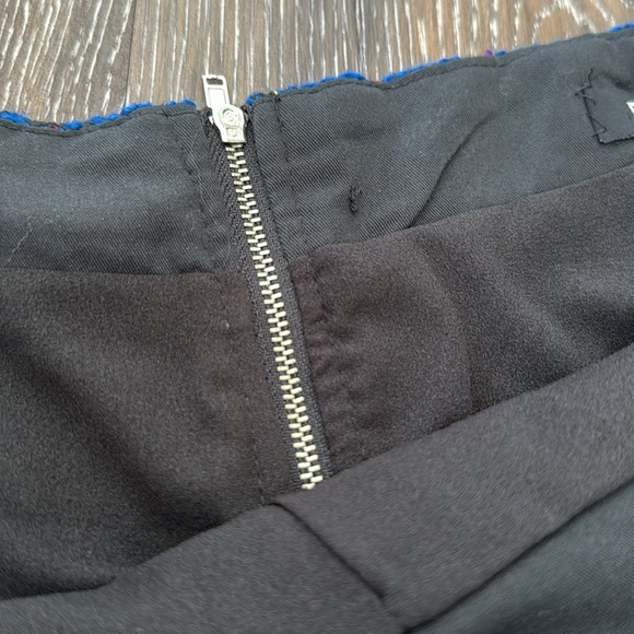 Multicolored Tweed Shorts - Picture 7 of 9